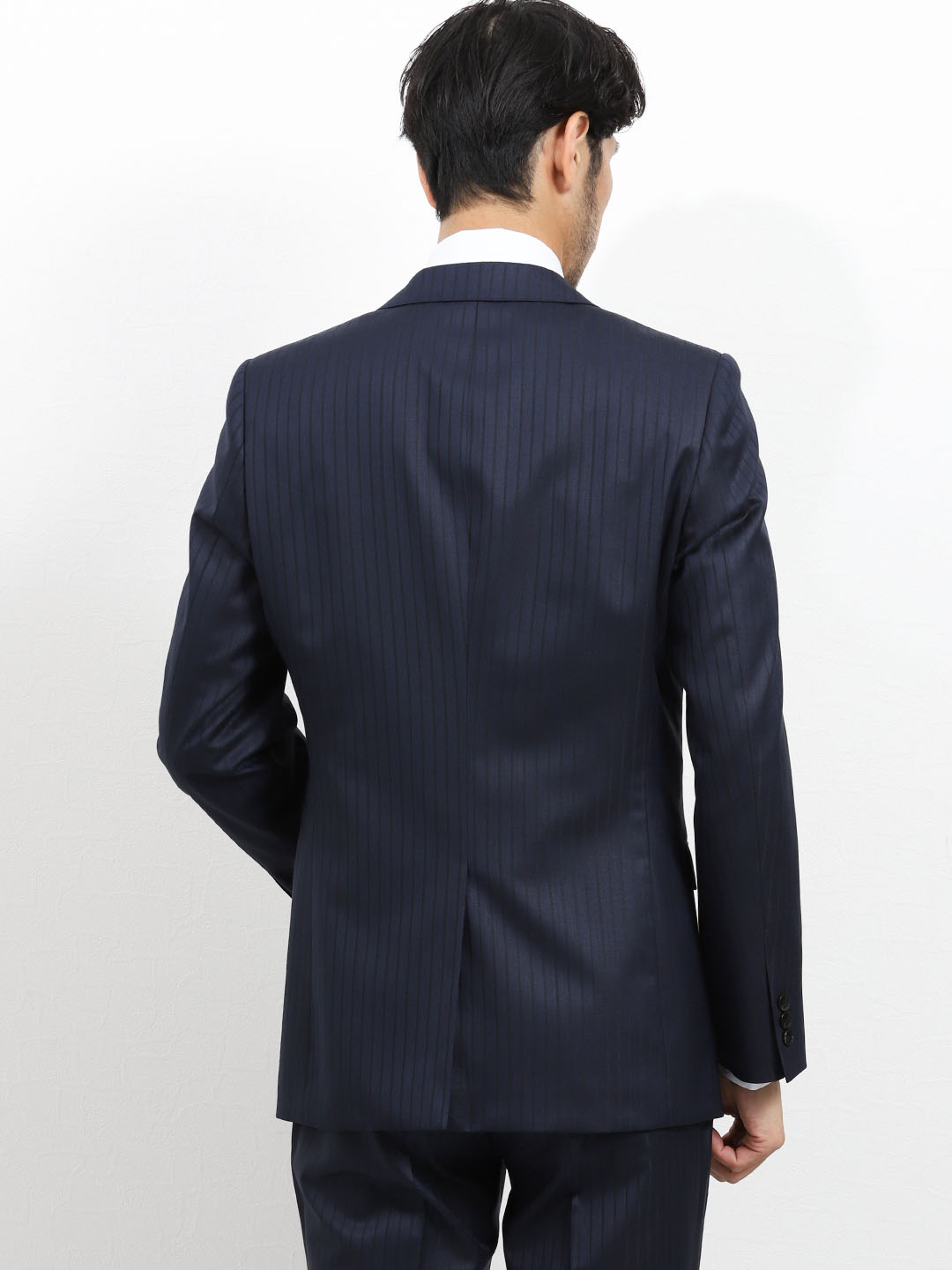 【WEB限定50%OFF】光沢スリムフィット2パンツスーツ シャドーストライプ紺(Y3 75紺): スーツ | TAKA-Q ONLINE